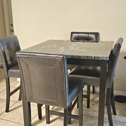 Counter Height Dinning Room Set 