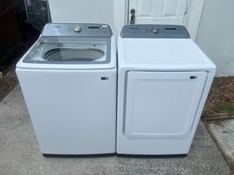 Washer And Dryer Samsung Matching Set 2023 Like New