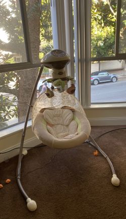 Baby swing
