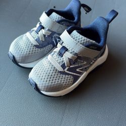 New Balance Toddler Size 5 