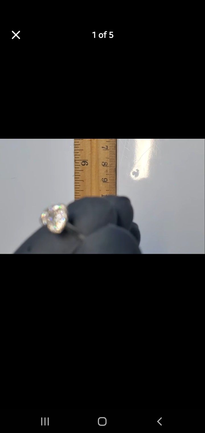 14k https://offerup.com/redirect/?o=U3RhbXAuR29sZA== VVS Natural Diamond, Highly Refractive, Size 6, Vintage