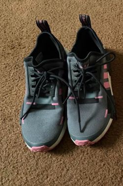👟 Women’s Footwear Sale – Tennis Shoes & Comfy Slippers! 🥿