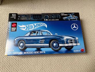 Mattel Brick Shop Hot Wheels Mercedes-Benz 300 SL Building Set 1600 Pieces NEW!