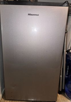 Hisense Mini Fridge