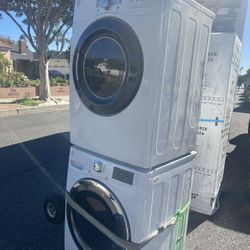 Washer Dryer Set 