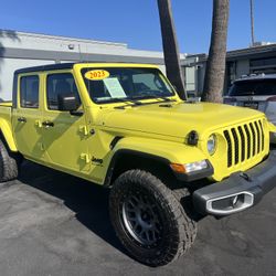 2023 Jeep Gladiator