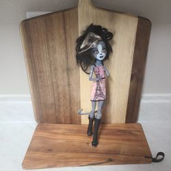Monster High Purrsephone? Werecat Sister