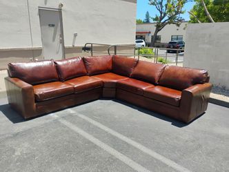 PEARCE SQUARE ARM 3 PIECE SECTIONAL