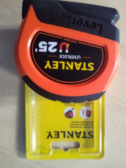 Stanley leverlock 25' measuring tape