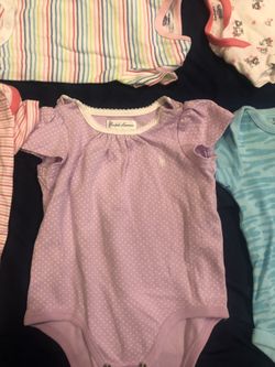Baby girl onesies clothes size 6–9 months