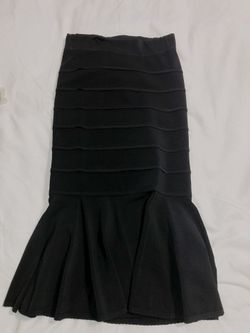 Chelsea 28 brand skirt. Size S