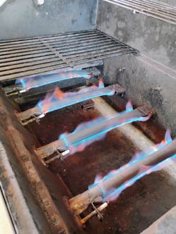 4 burner gas BBQ