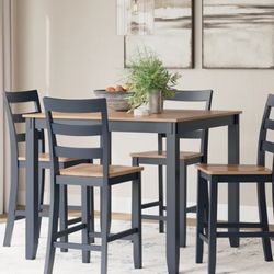 Gesthaven Natural/Blue Counter Height Dining Table and 4 Barstools (Set of 5)