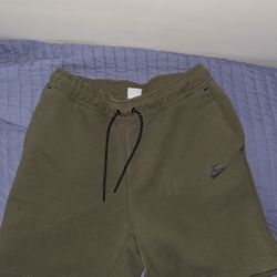 Nike Tech Shorts