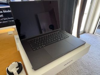 2026 16 inch Apple MacBook Pro M5 pro
