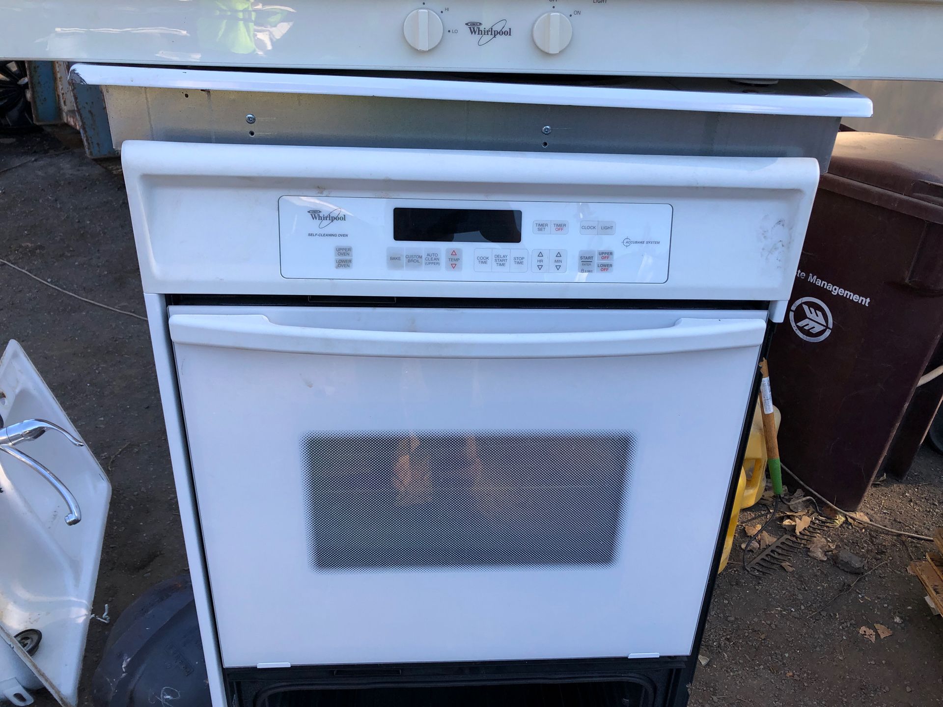 Whirlpool Accubake System, double oven for Sale in Richmond, CA OfferUp