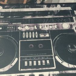 Vintage Old School Radio Picture