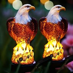 2-Packs Eagle Figurine Garden Solar Stake Light Eagle Solar Lights Outdoor Decorative Bright Light Eagle Statue for Garden, Lawn, Patio, Yard Decorati