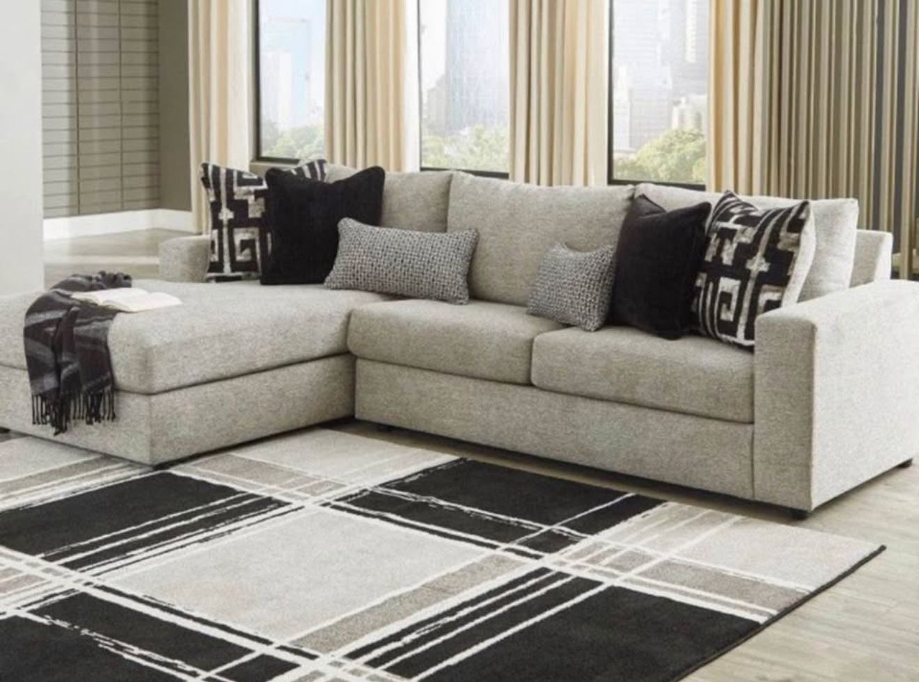 Grey Sectional Sofa/Couch