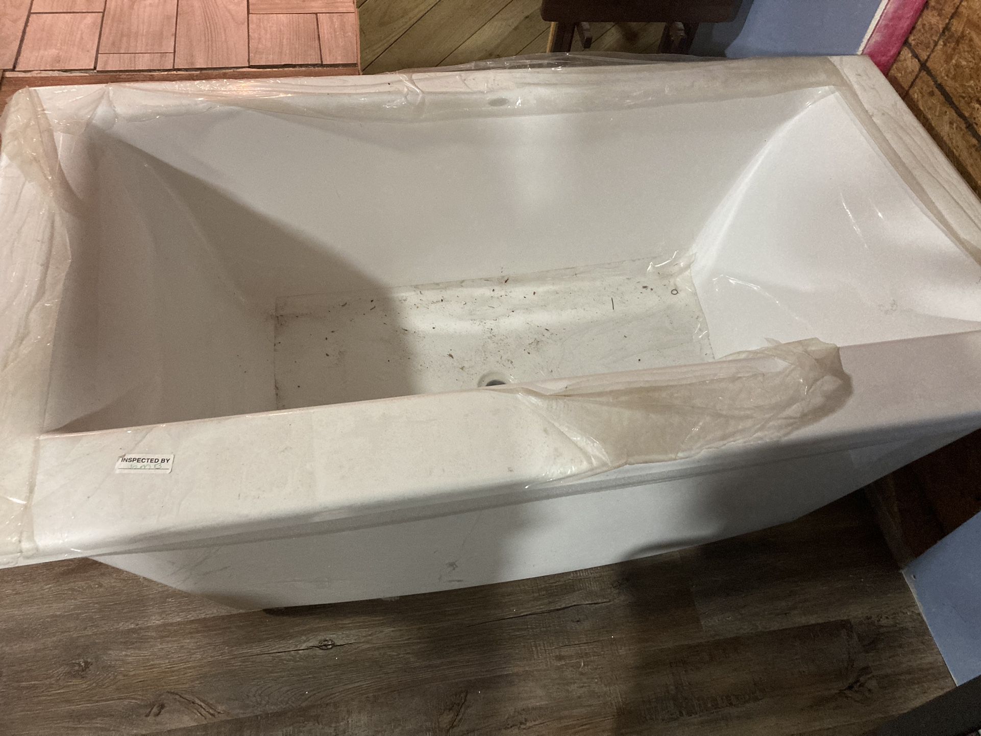 Soaker Tub $600