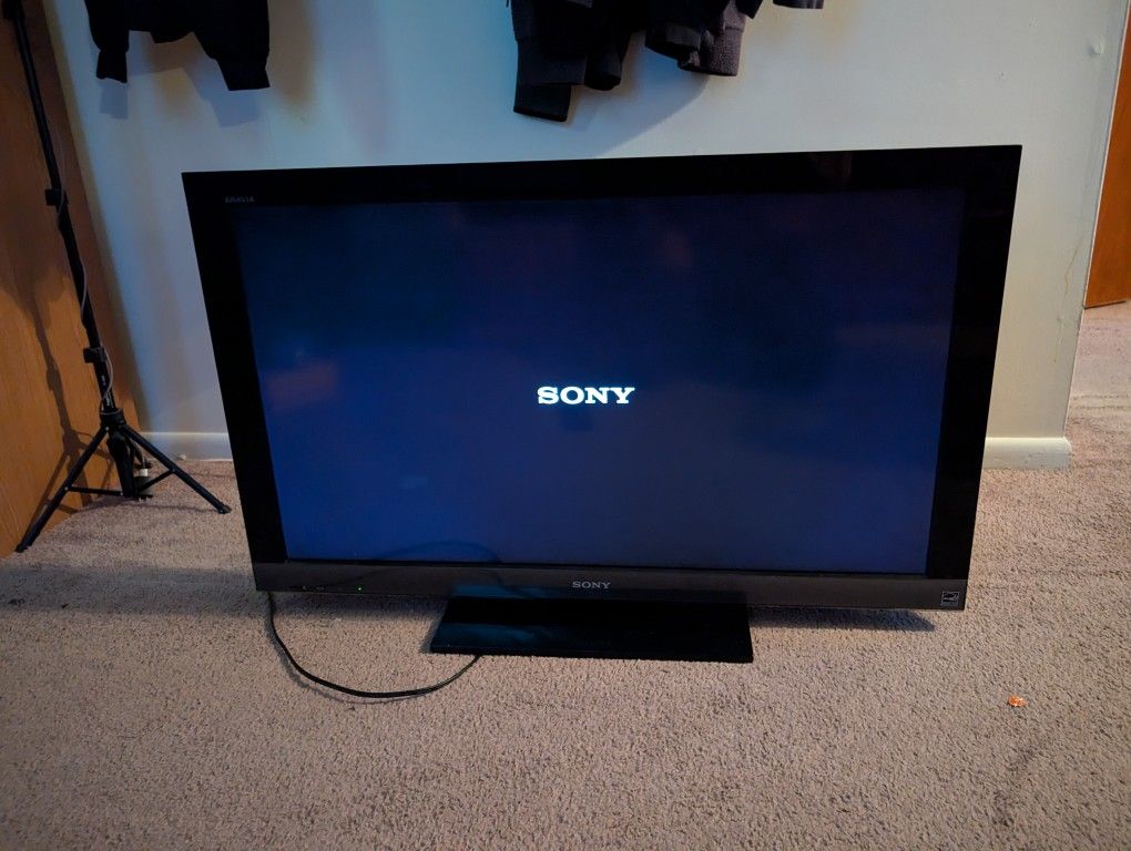 40" Sony Led TV With Remote