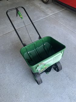 Scotts broadcast spreader / Speedy 2000 - EC!