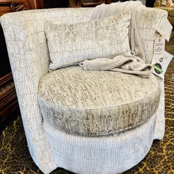AICO By Michael Amini Modern Swival Chair - OFFER!!!