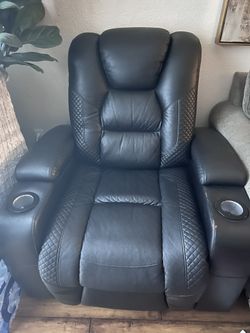 Black Leather Recliner Chair 