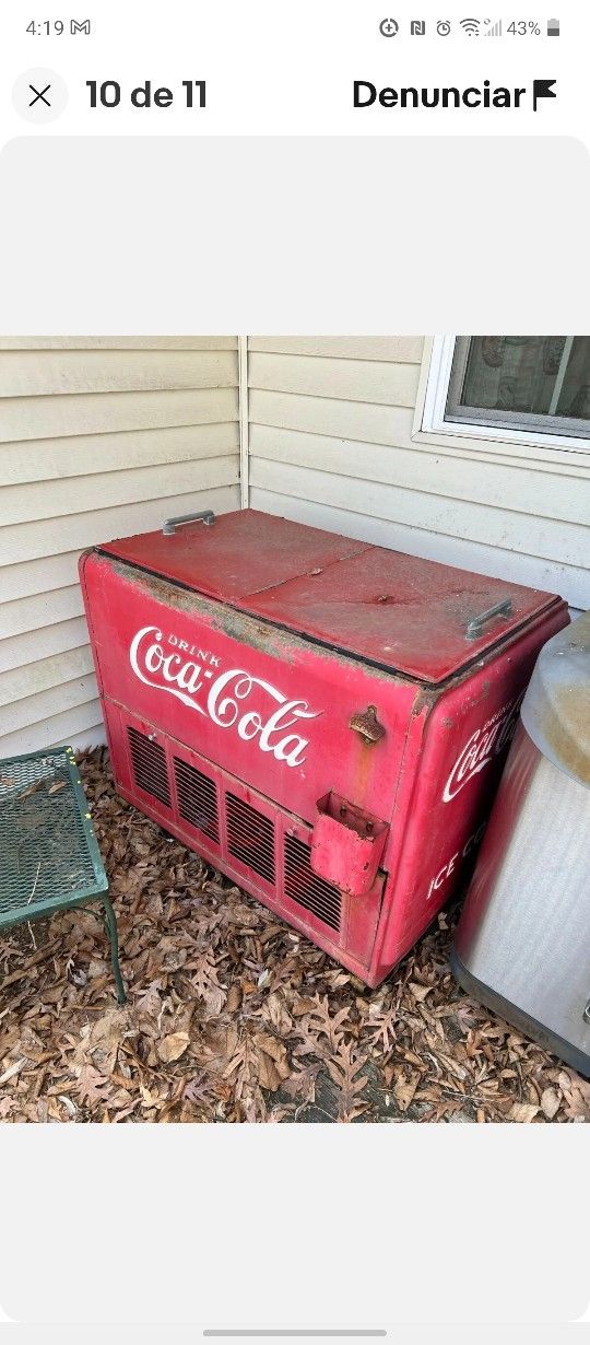 1960s COCA COLA reachin