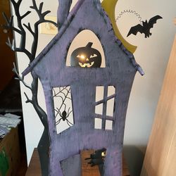 Halloween Haunted House