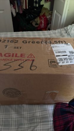Brand New Christmas Tree Still In Box