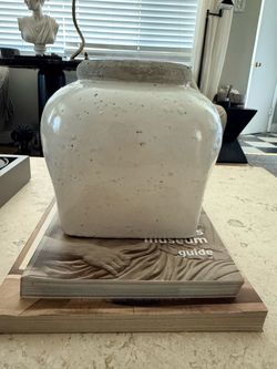 White Glazed Ceramic Ginger Jar Vase