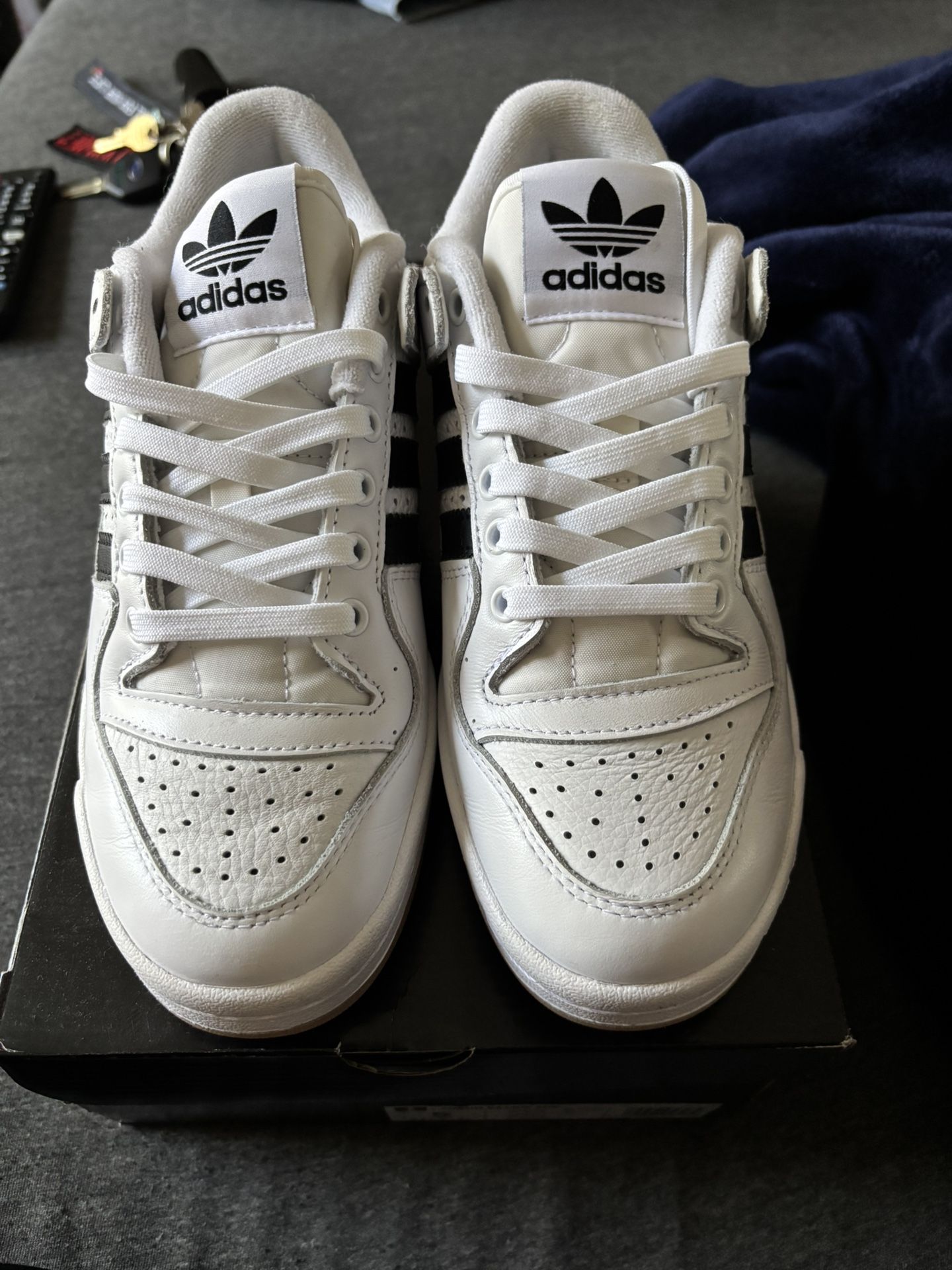 Adidas Forum Low ADV