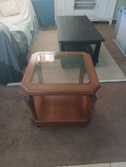 Vintage side table 24 wide 23 height