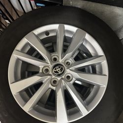 2025 Toyota Camry Wheels And Tires.