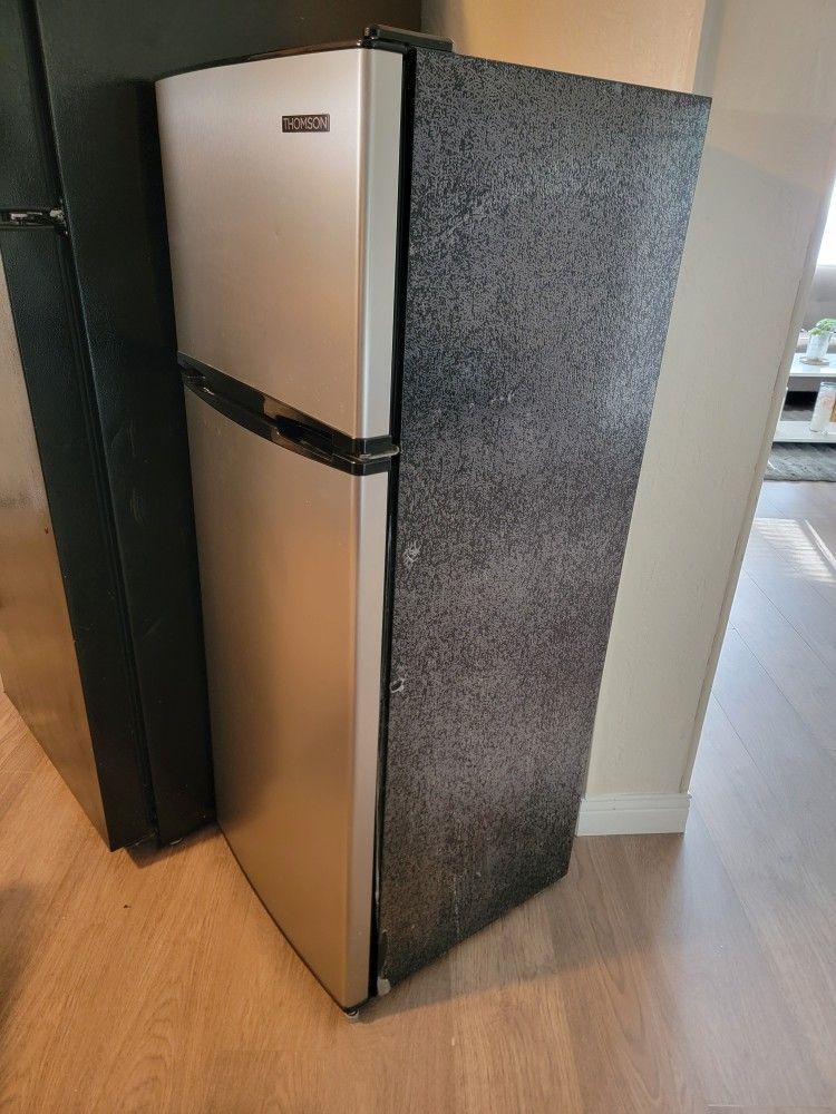 Mini Fridge & Freezer