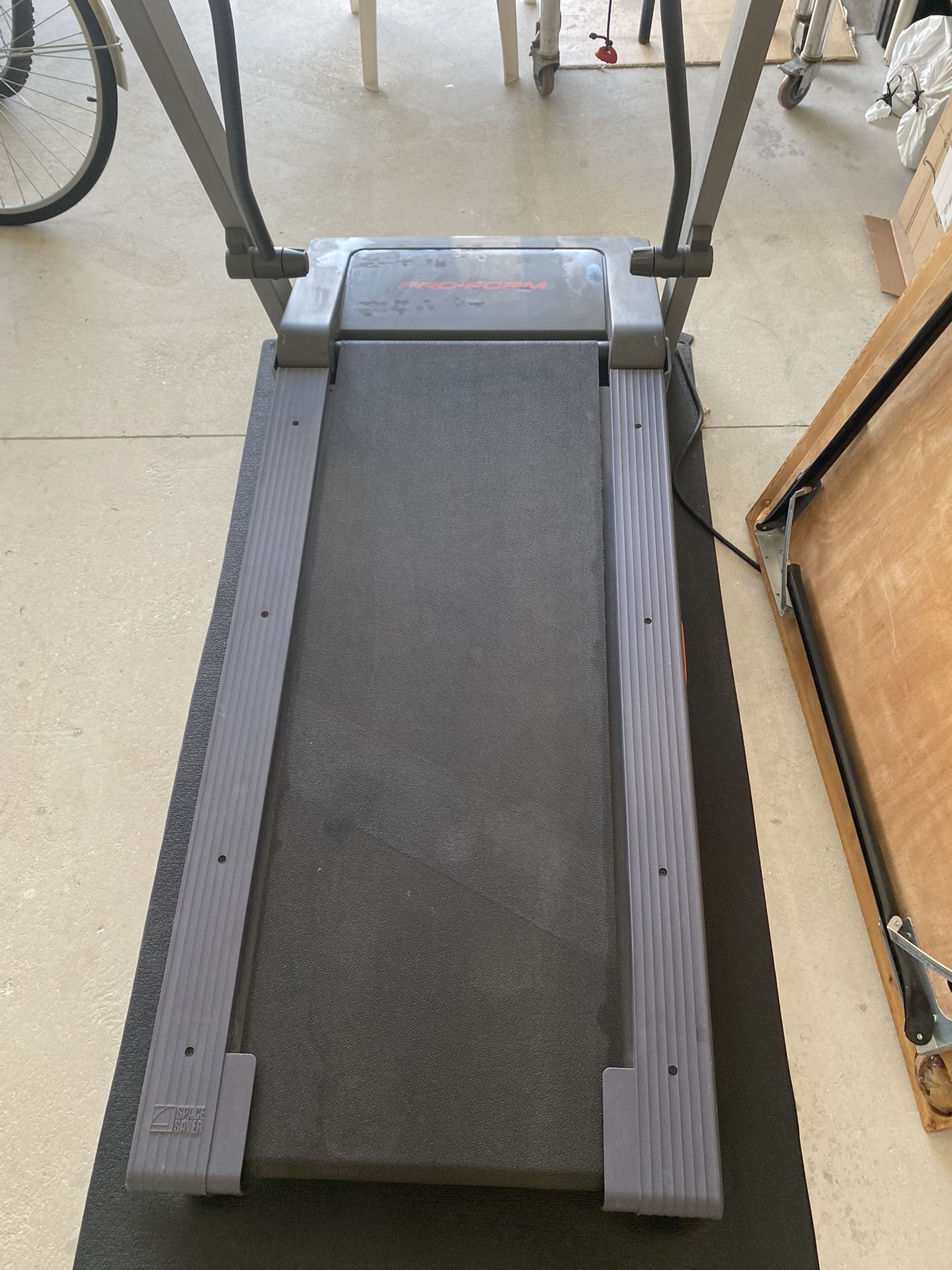 Pro Form Threadmill 