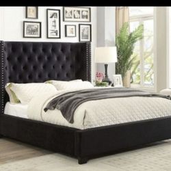Queen Bed Frame With Mattress 