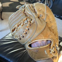 Vintage Baseball Glove- Vintage Spalding Baseball Glove Right Righthanded Mitt Also Have LeftyGloves 