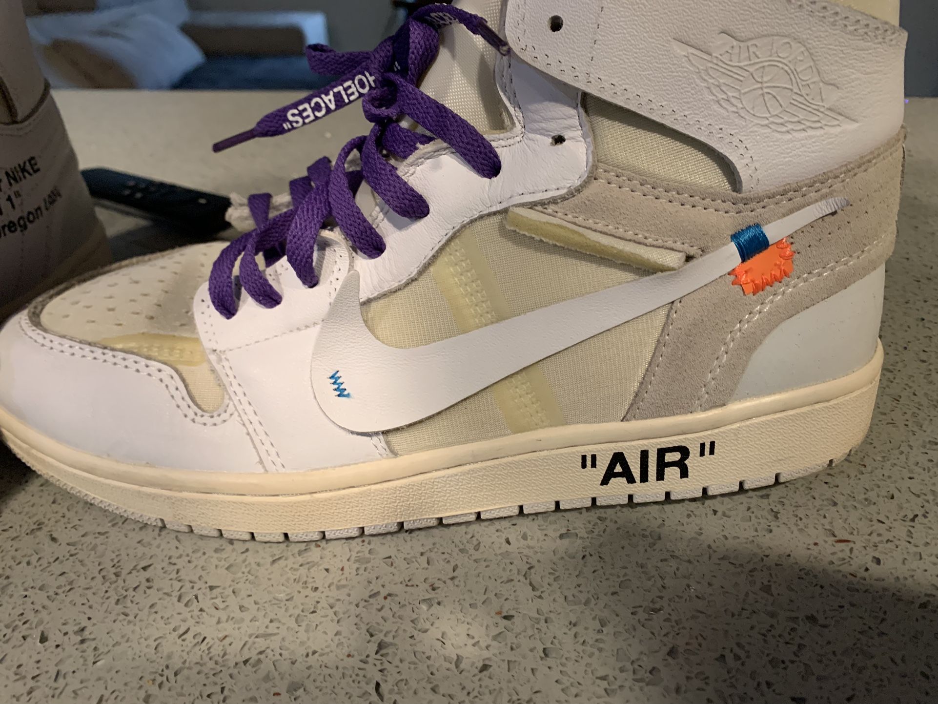 Off-White Jordan 1 Retro High Tops