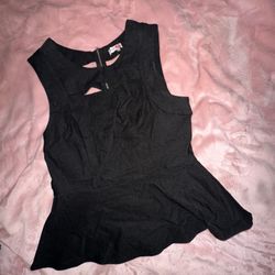 Women Clothing M