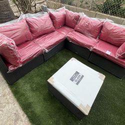 Brand New Outdoor Furniture Set ( in Box) We Offer Same Day Delivery Service 