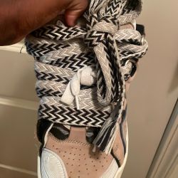 Lanvin Curb