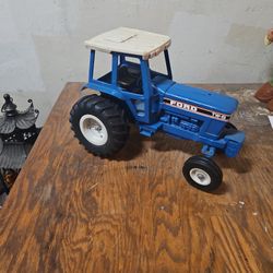 Ford TW-5
