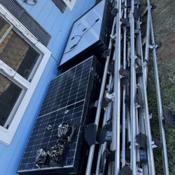 Solar Panels Qcells Duo-g7 330s CHEAP!!