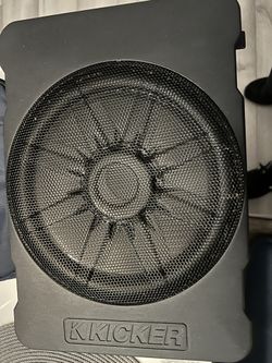 2 Kicker Woofers With Built In Amp