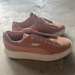 Pink Suede Puma Sneakers 