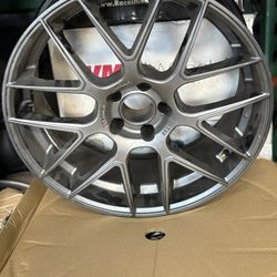 One 20” Rim