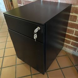 Locking File Cabinet