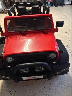 Kids Ride-On Electric Jeep Toy Car